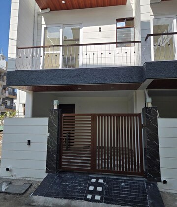 3.5 BHK Villa – Exterior View View at Sahastradhara Road - for Sale