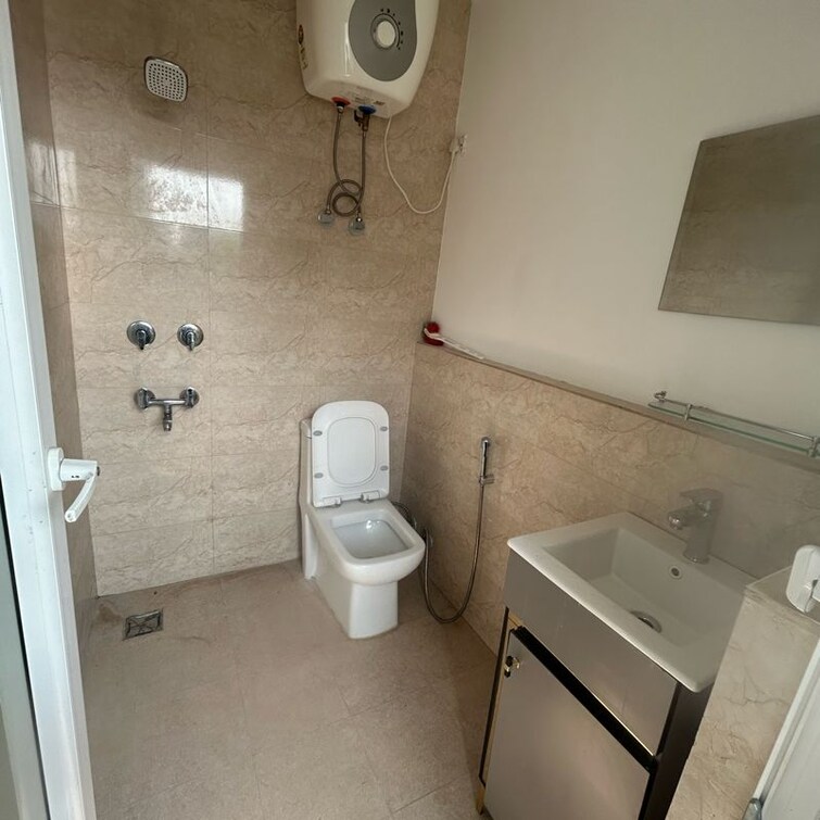 Bathroom, south extension i 1 Bedroom 200 Sq.Ft. Builder Floor In South Extension I Delhi 9829697