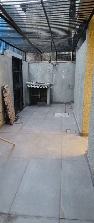 Bathroom in 2 BHK Apartment at Amar Colony – for Rent