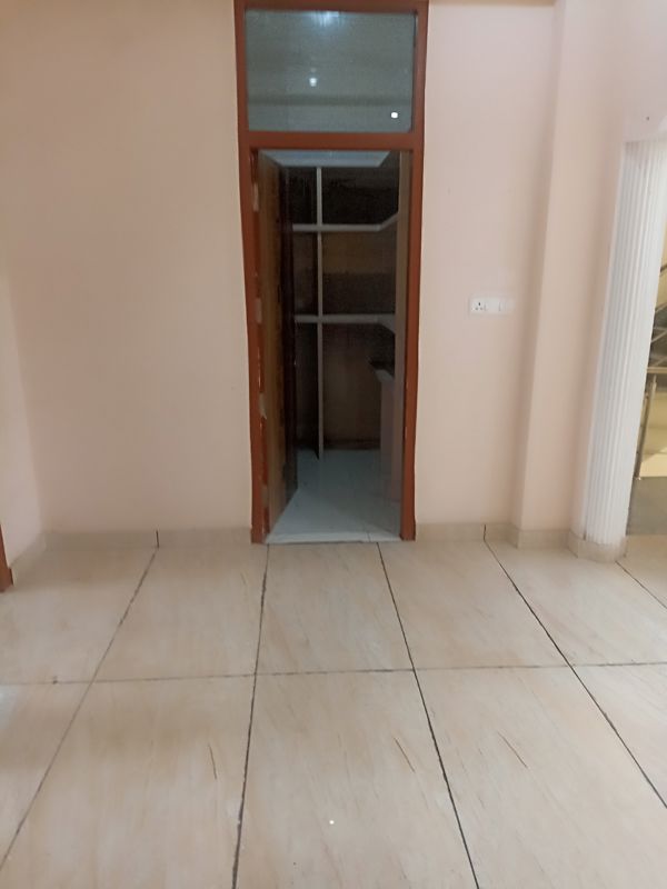 2 BHK Apartment For Rent in Lajpat Nagar II