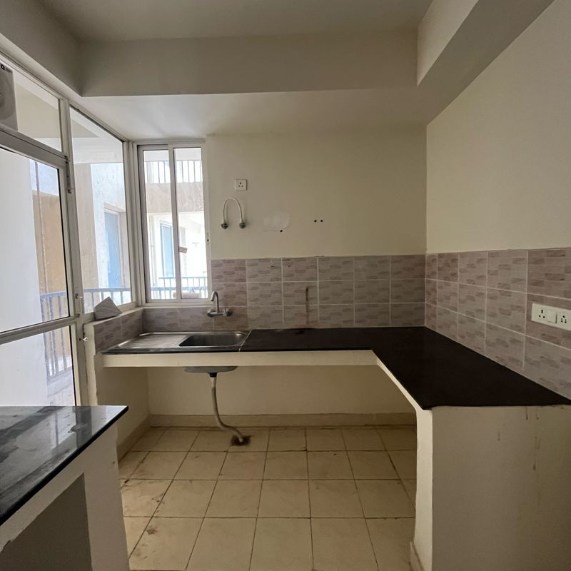 4 BHK + Servant Room Apartment For Sale in Sare Home