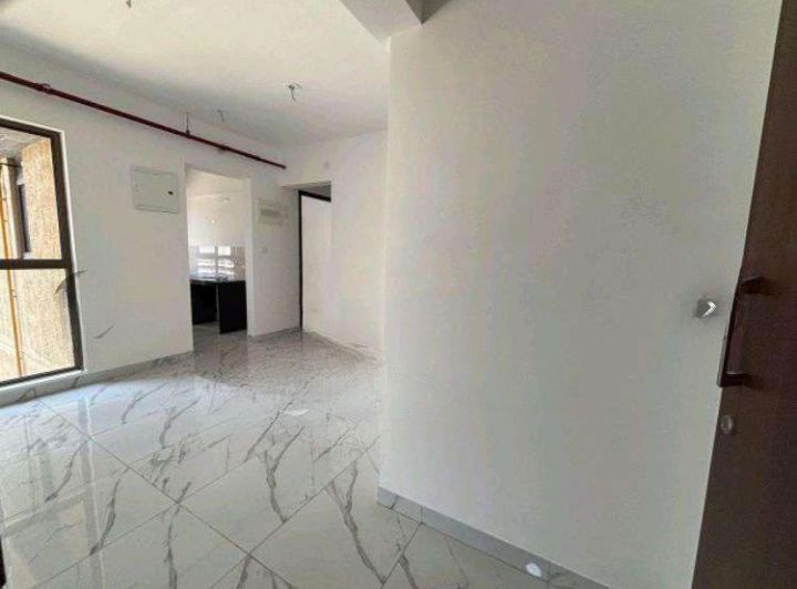 2 BHK + Pooja Room Apartment For Sale in Raymond Ten X Habitat