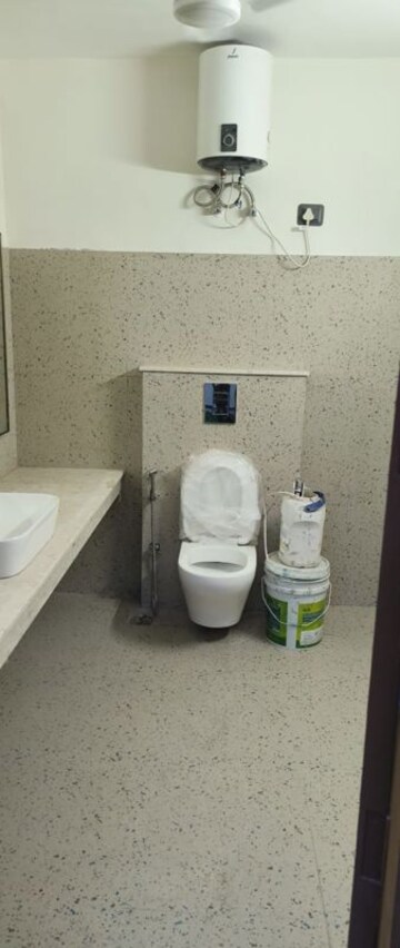 Bathroom in 2 BHK Apartment at Lajpat Nagar ii – for Rent