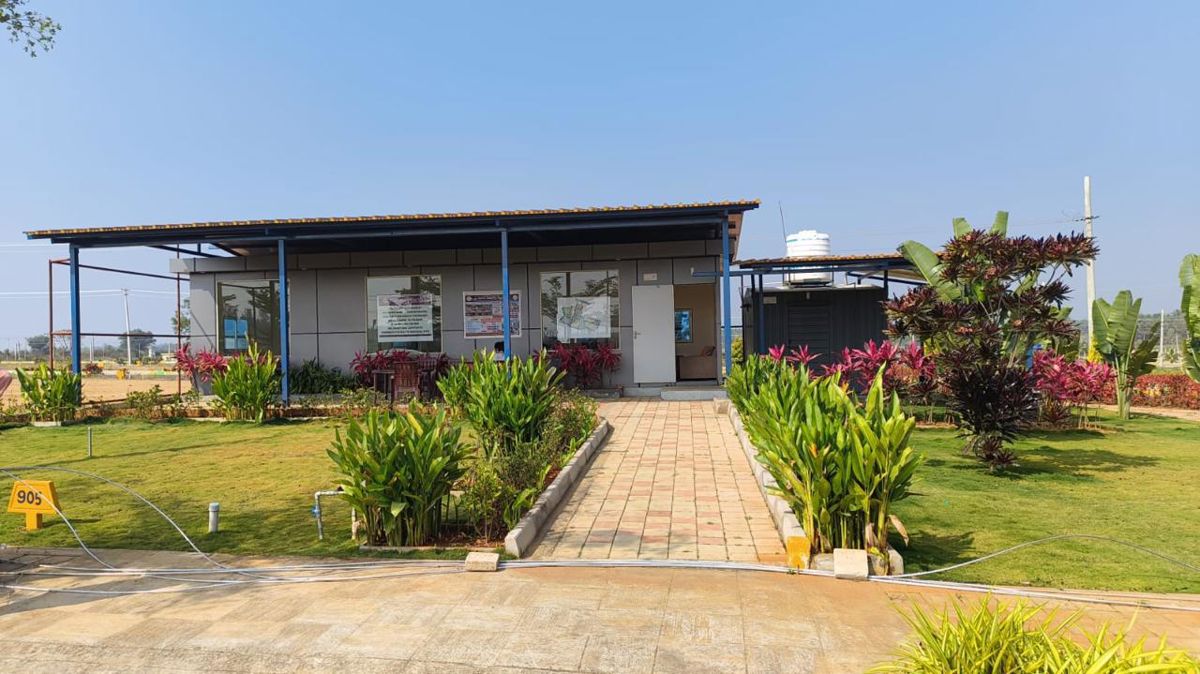 Plot For Sale in Vijay Nagar