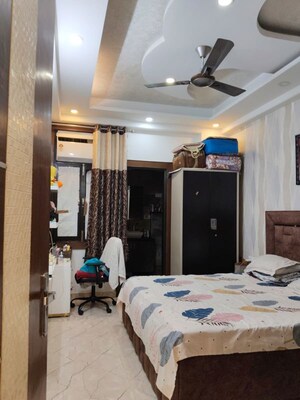 Bedroom in 3 BHK Builder Floor at Maya Homes, Indrapuram – for Rent
