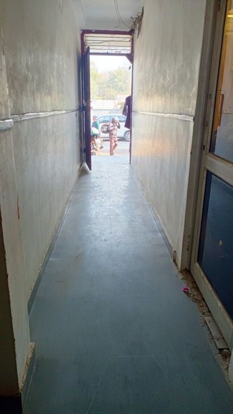 Floor Plan, chattarpur Commercial Office Space in IT/SEZ 35 Sq.Mt. In Chattarpur Delhi 9888159