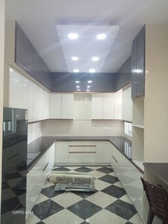 3 BHK + Servant Room Apartment For Sale in Defence Colony