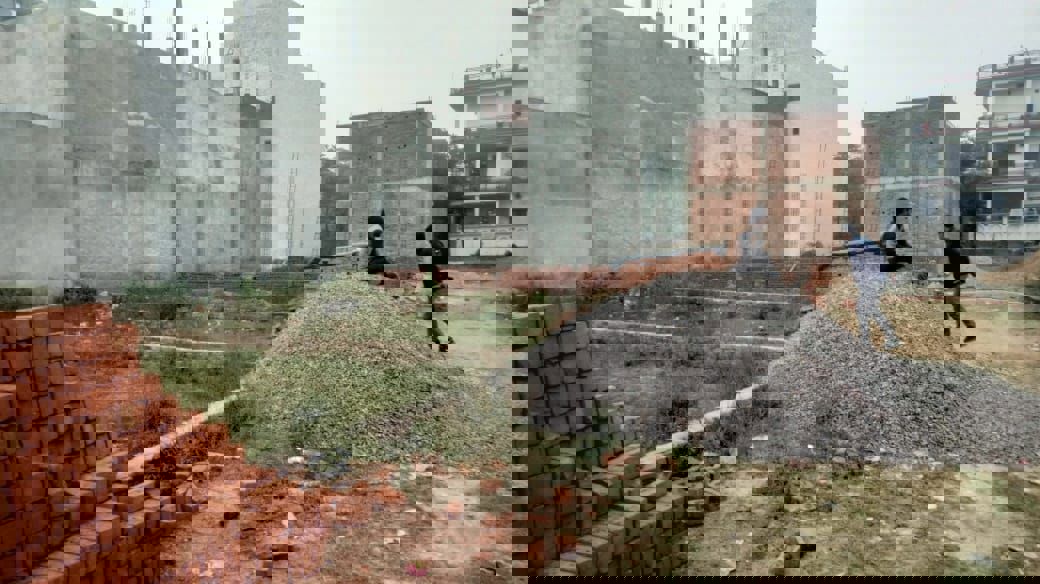 Plot For Sale in Takrohi