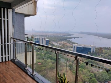 2.5 BHK Apartment For Rent in Rustomjee Elanza, Malad West
