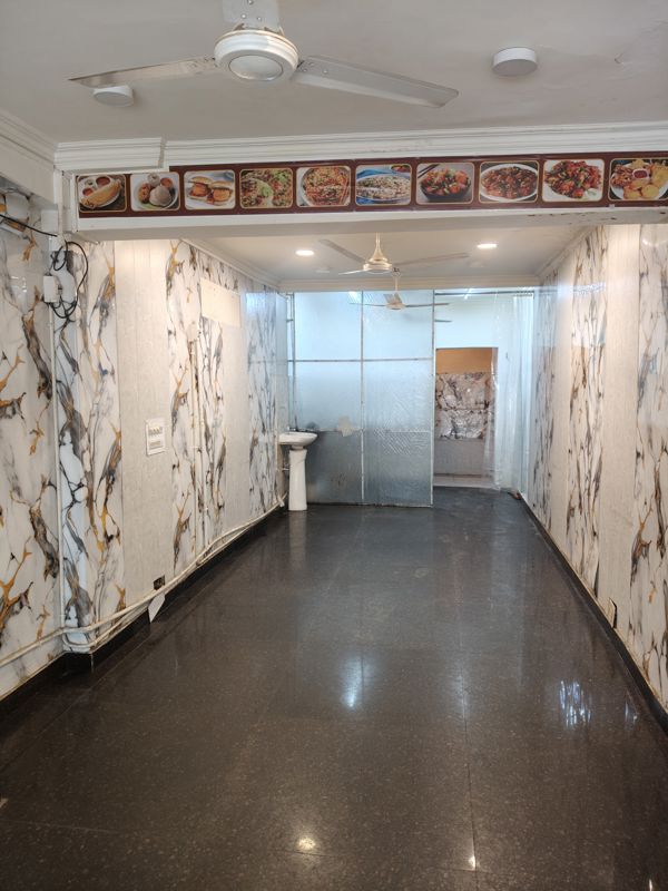 Retail Shop For Rent in Bhogal