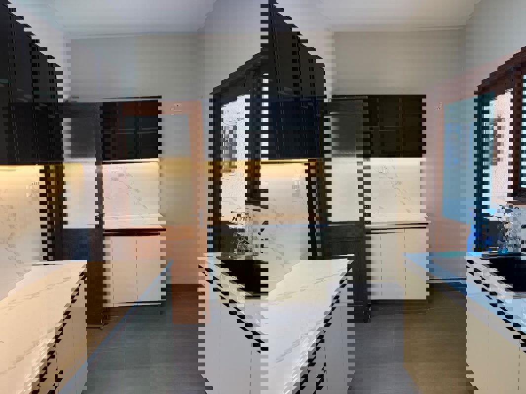 3 BHK + Servant Room Penthouse For Rent in Vasanth Nagar