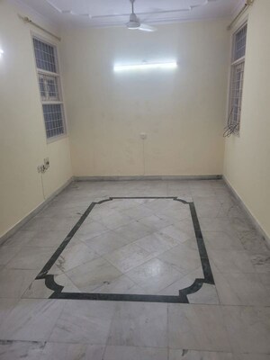Room in 3 BHK Apartment at Dwarka – for Rent