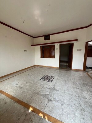 2 BHK Independent House For Rent in Mohba Bazar