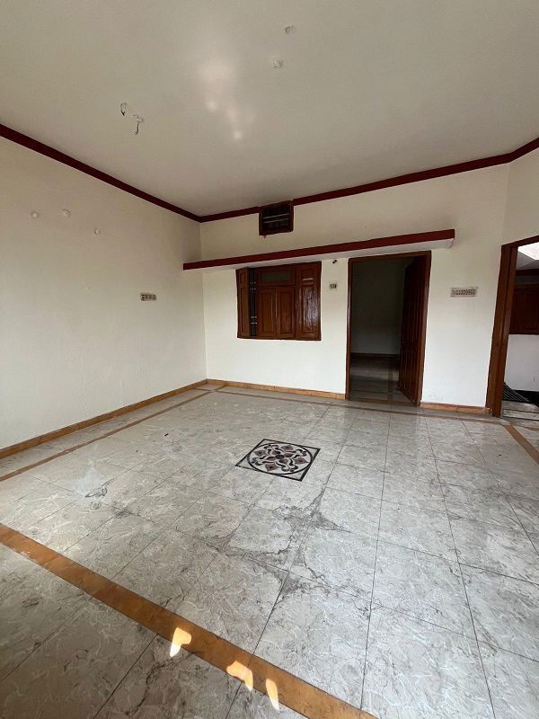 2 BHK Independent House For Rent in Mohba Bazar