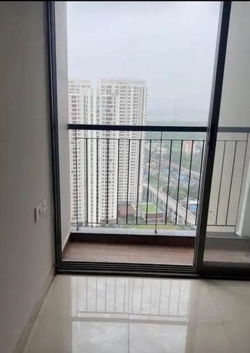 2 BHK Apartment For Rent in Runwal Eirene, Balkum Pada