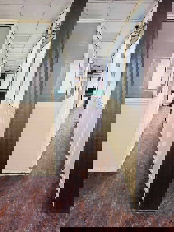 Plot For Sale in DLF Royale Residences