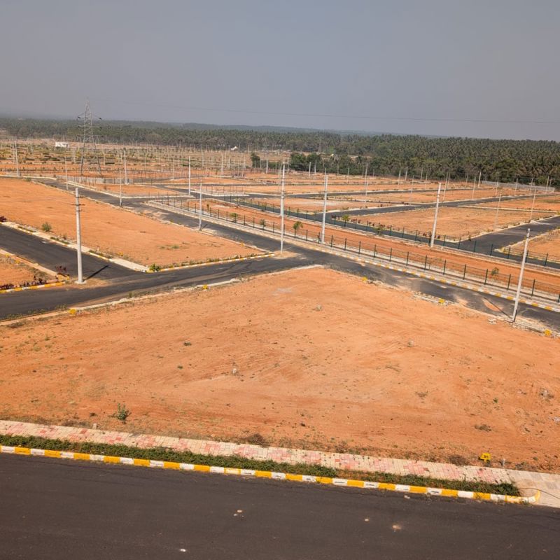 Plot For Sale in Vijay Nagar