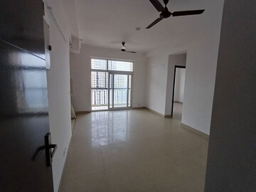 Room in 3 BHK Apartment at Sam Palm Olympia, Sector 16c Greater Noida – for Sale