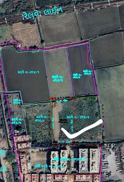 Plot For Sale in Avadh Onella