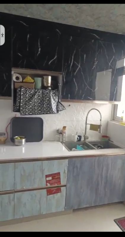 3 BHK 1650 Sq.Ft. Apartment in Omaxe R2