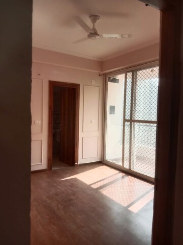 3 BHK Apartment For Sale in Amrapali Golf Homes, Sector 4 Greater Noida