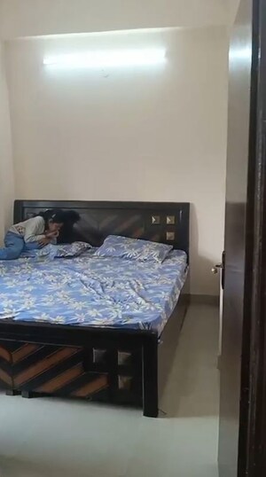 Bedroom in  Apartment at Amrapali Dream Valley, Tech Zone 4 Greater Noida – for Rent
