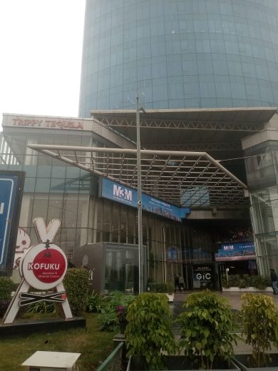 Retail Shop For Sale in M3M IFC