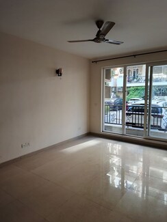 4 BHK + Servant Room Apartment For Sale in BPTP Park Prime