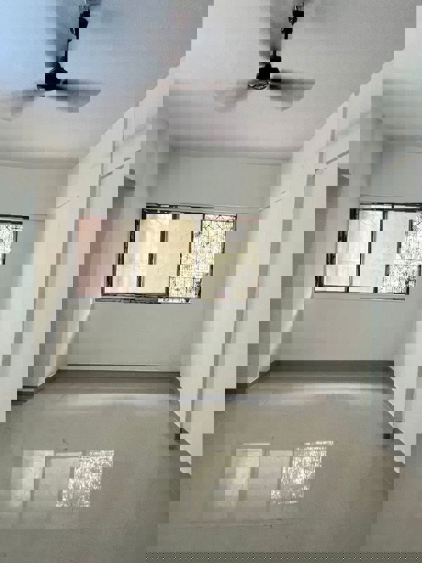 1 BHK + Extra Room 525 Sq.Ft. Apartment in Raj Ratna Park CHS