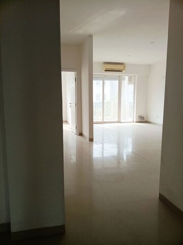 Room in 3 BHK Apartment at ROF Amaltas, Sector 92 – for Rent