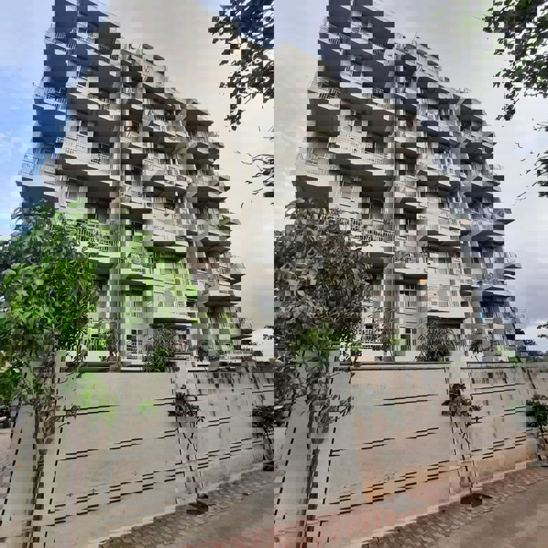 2.5 BHK 1200 Sq.Ft. Apartment in Gita Society