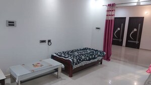 Room in  Pg at Vibhuti Khand – for Rent