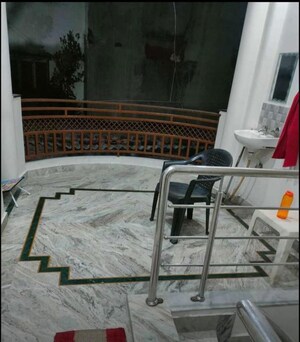 Staircase in 2 BHK Builder Floor at Gomti Nagar – for Rent