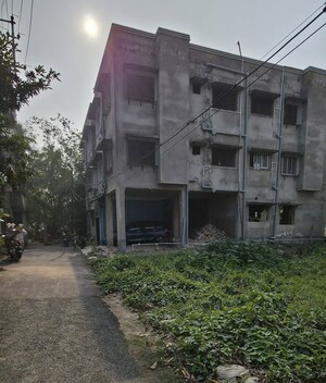 2 BHK Apartment For Sale in Mahatma Gandhi Road