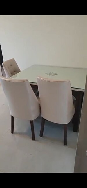 Master Bedroom in 1 BHK Apartment at Platinum Crest, Andheri West – for Rent