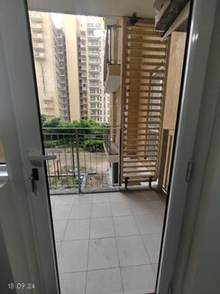 2 BHK Apartment For Rent in Ireo The Corridors
