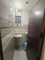 2 BHK + Pooja Room 1050 Sq.Ft. Builder Floor in Dhavalgiri Apartment Sector 11