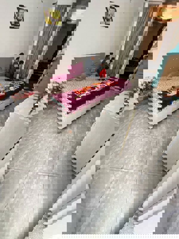 1 BHK Builder Floor For Rent in Sector 33