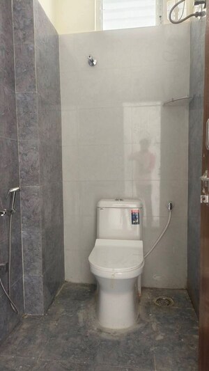 Bathroom in 1 BHK Apartment at Kondapur – for Rent