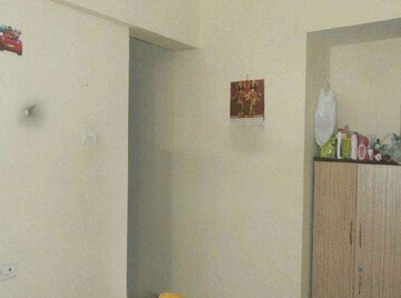 Room in 2 BHK Apartment at Runwal Garden City, Balkum Pada – for Rent