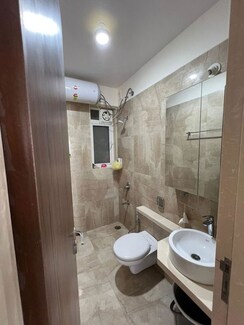 2 BHK Apartment For Rent in JP Decks