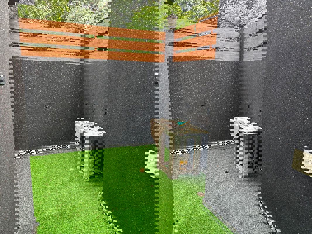 4 BHK + Servant Room Apartment For Sale in Jasola