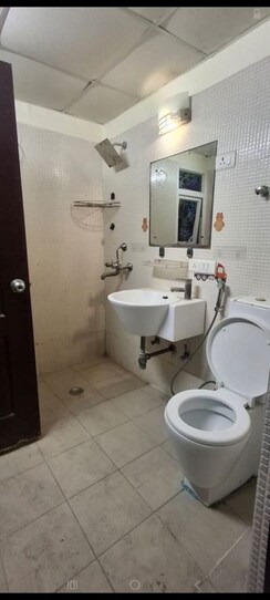 2 BHK Apartment For Rent in Elite Golf Green