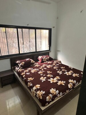 Bedroom in 2 BHK Apartment at Law Garden – for Rent