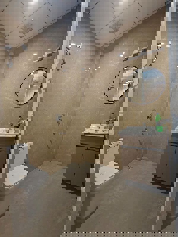 StudioBuilder Floor For Rent in Sector 38