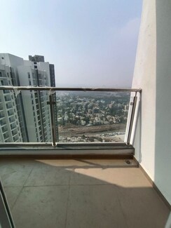 2 BHK Apartment For Rent in Runwal The Central Park