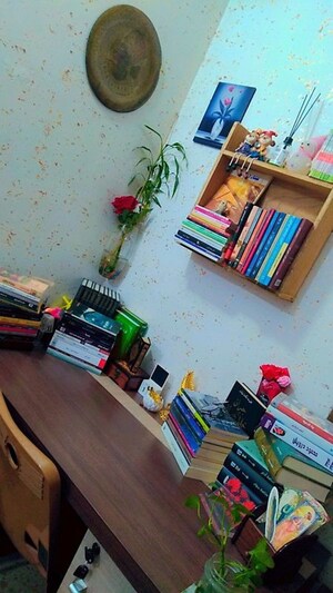 Furnished Amenities in  Pg at Vineet Khand – for Rent