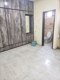 2 BHK Builder Floor For Sale in Tilak Nagar