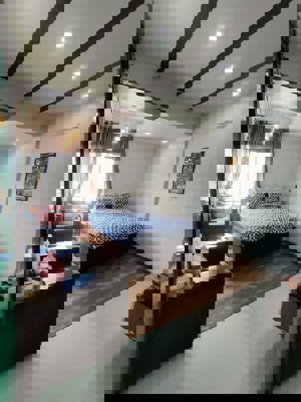 5 BHK + Servant Room Apartment For Sale in Eastwoods