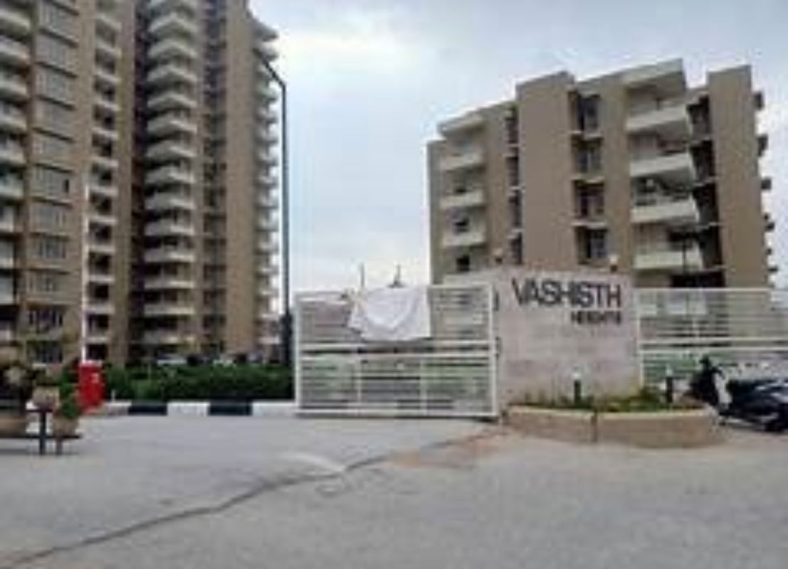 3 BHK Apartment For Rent in Vashisht Heights